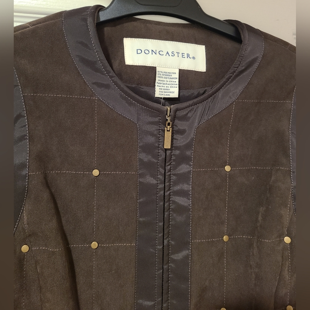 Doncaster Chocolate Brown SOFT Quilted Zip Blazer Jacket Chic - Picture 8 of 16